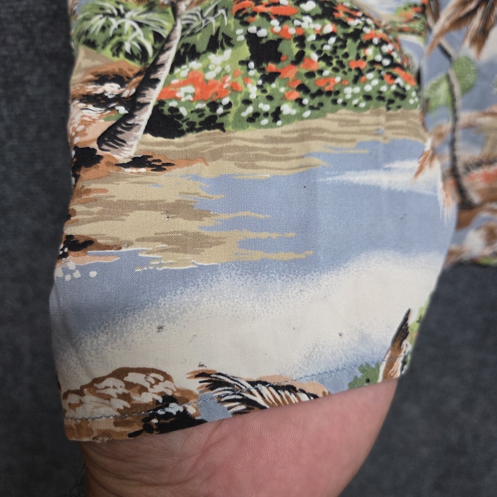 Reyn Spooner Shirt Mens Medium Tailored Fit Aloha Tropical Island Print FLAWS - Picture 9 of 11